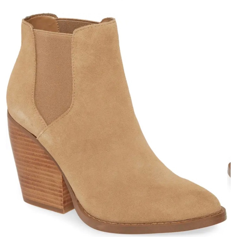 BP Lex Bootie in Chestnut Suede - Very Lightly Worn!